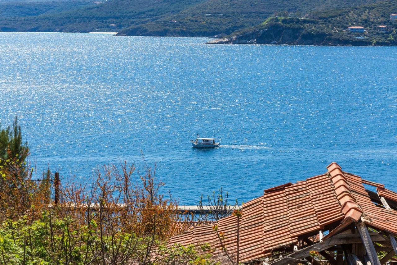 Thea Studios Pirgadikia Exterior foto