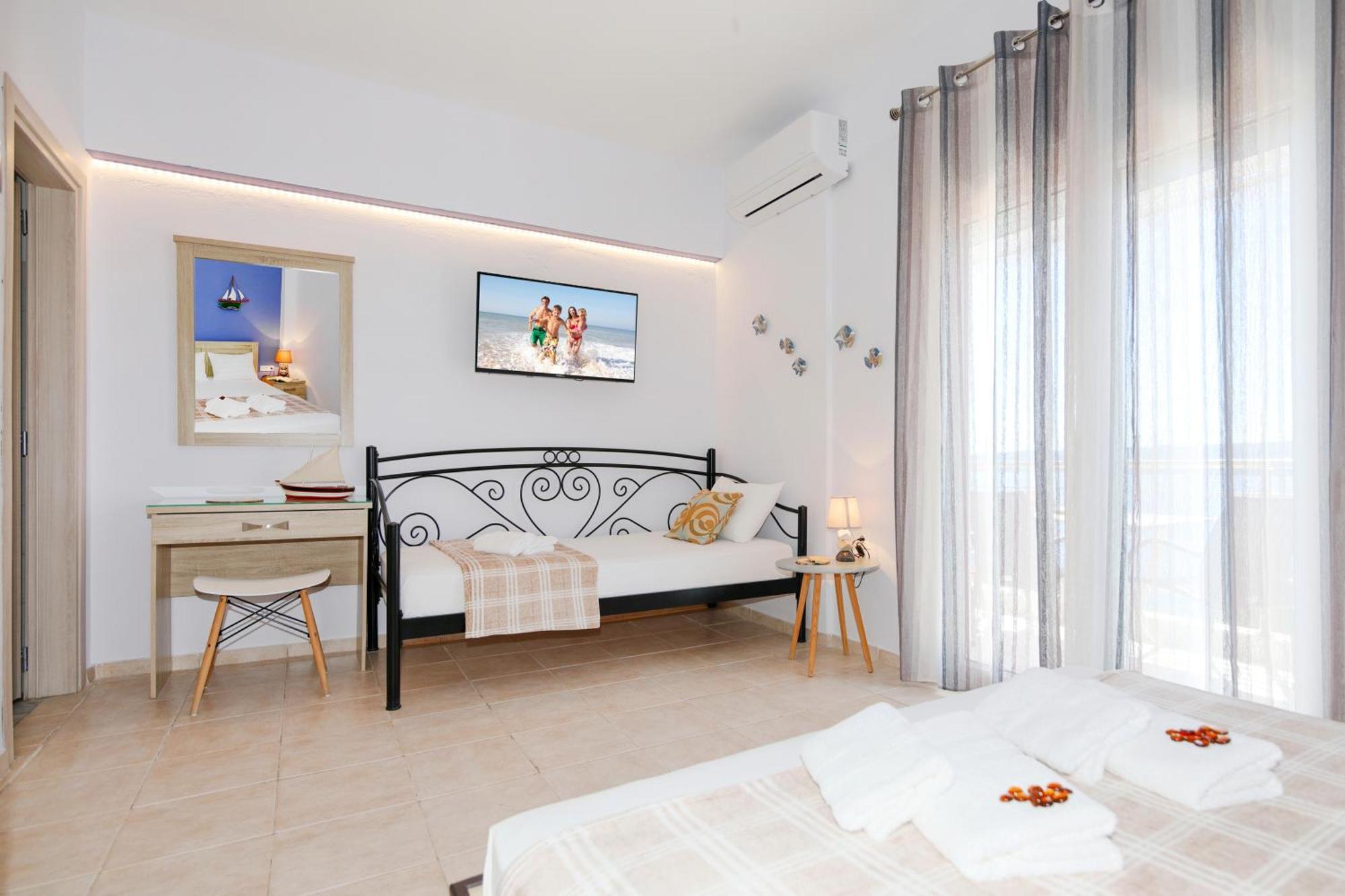 Thea Studios Pirgadikia Exterior foto