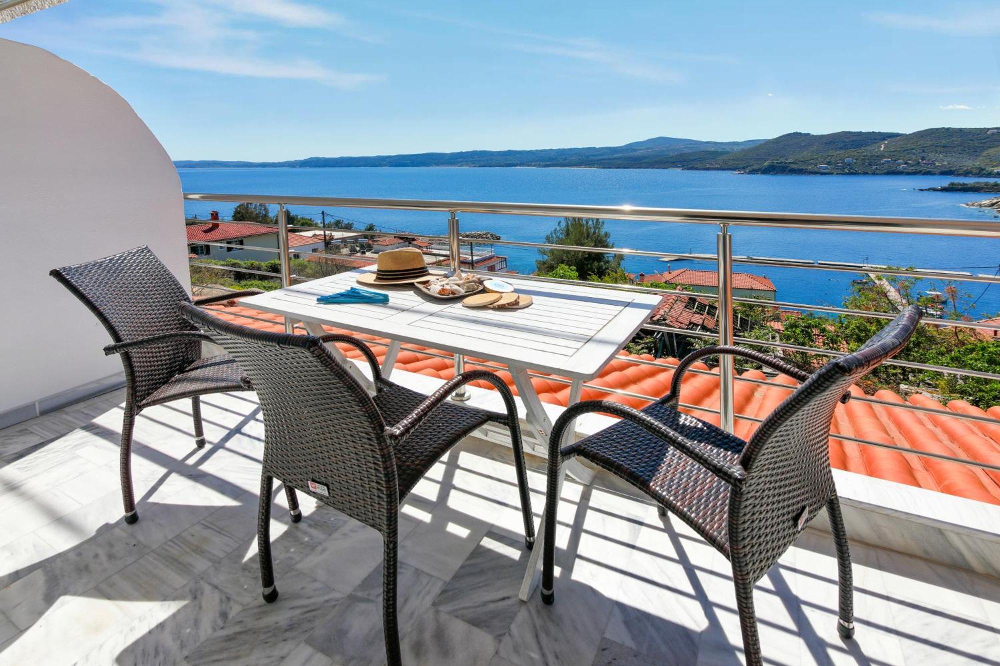 Thea Studios Pirgadikia Exterior foto